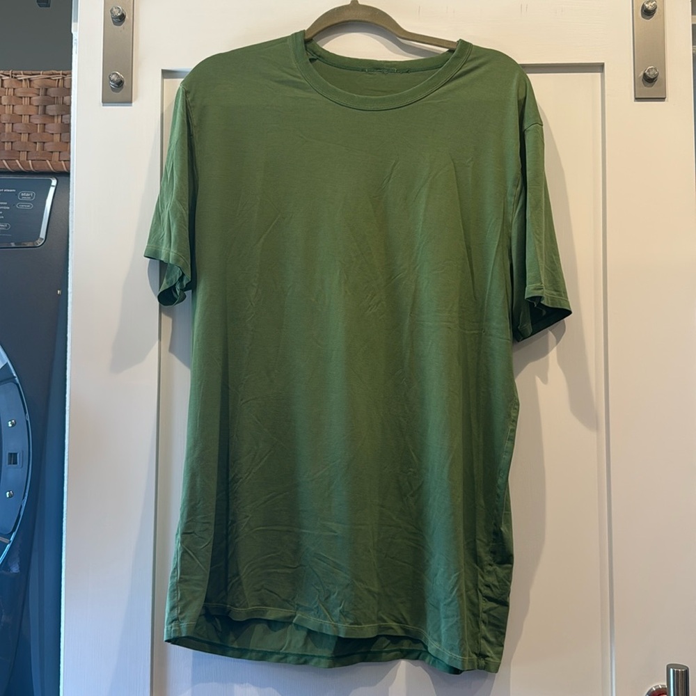 Lululemon Mens Green Metal Vent Tech Short Sleeve Tshirt Large